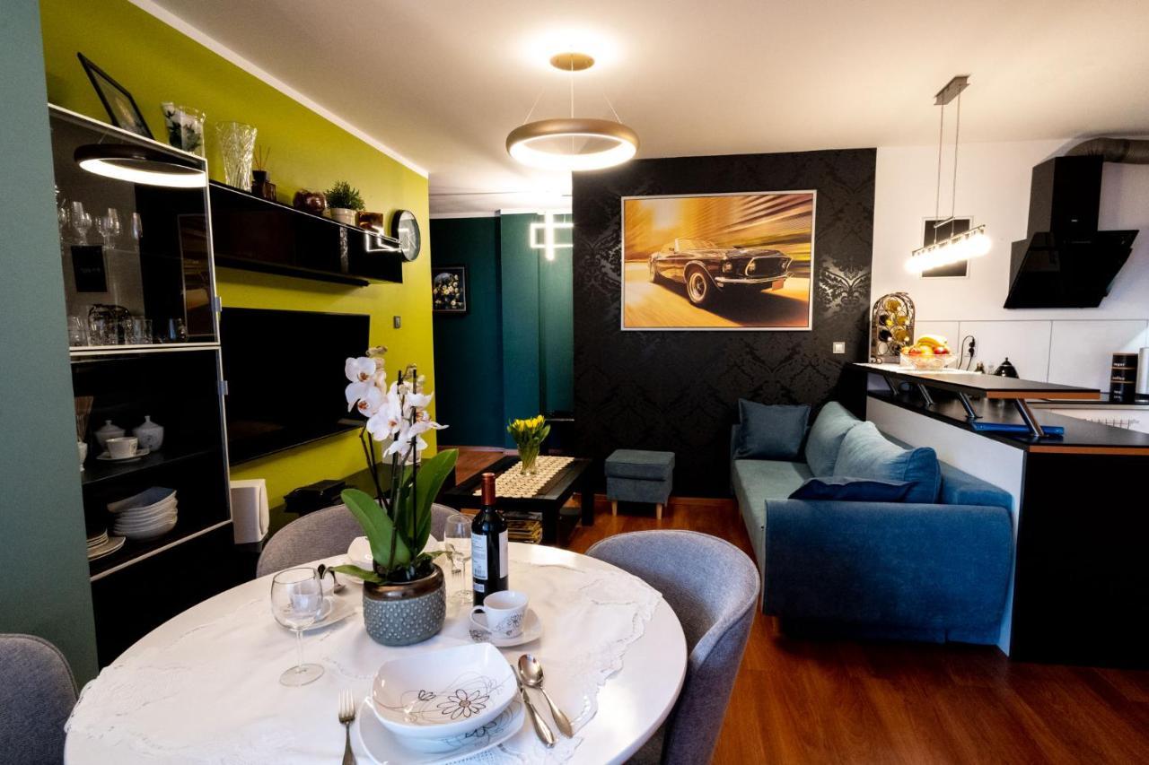 Torre Verona Apartment - 70M2, Terrace, Garage คราคูฟ ภายนอก รูปภาพ