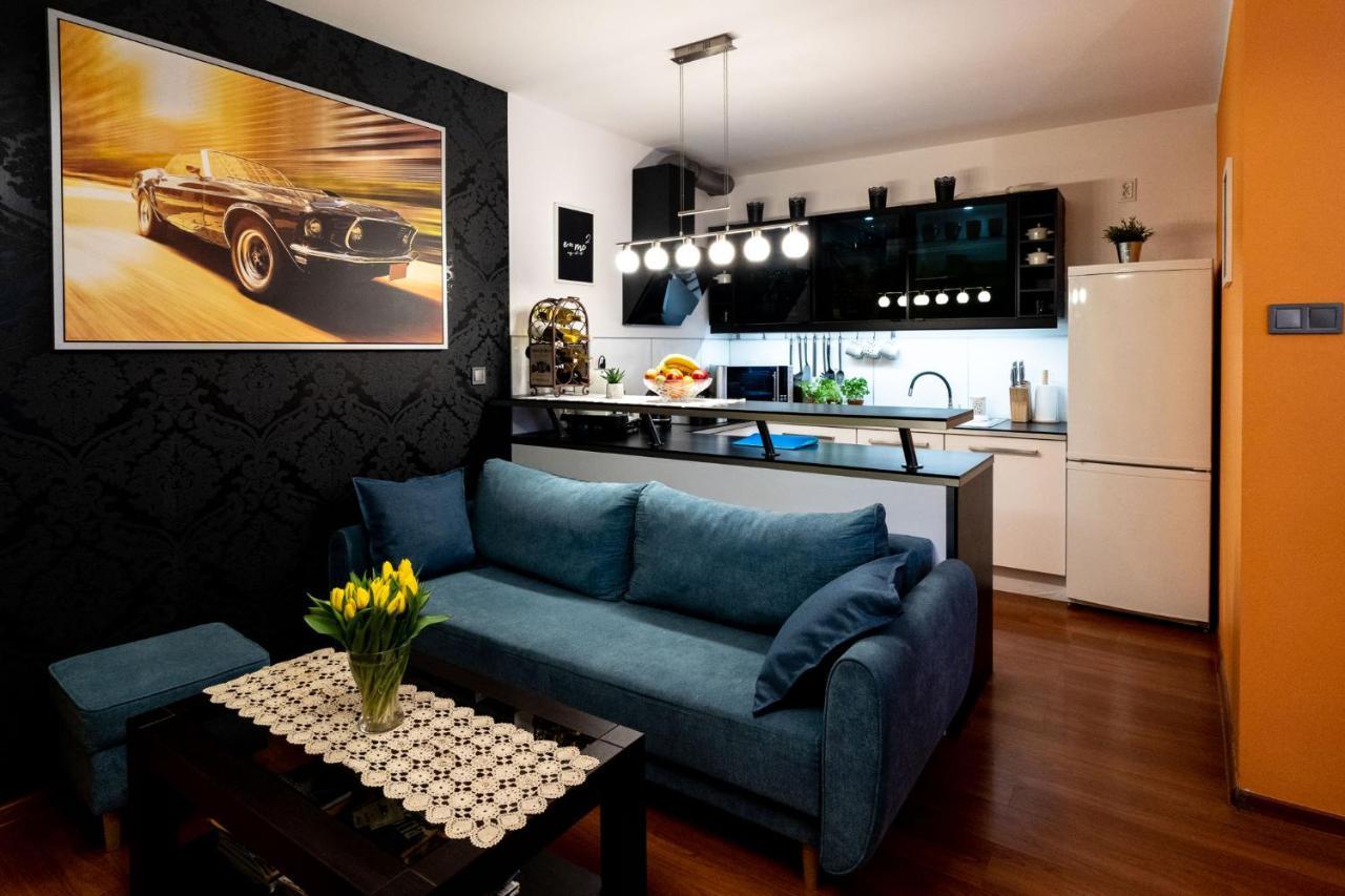 Torre Verona Apartment - 70M2, Terrace, Garage คราคูฟ ภายนอก รูปภาพ
