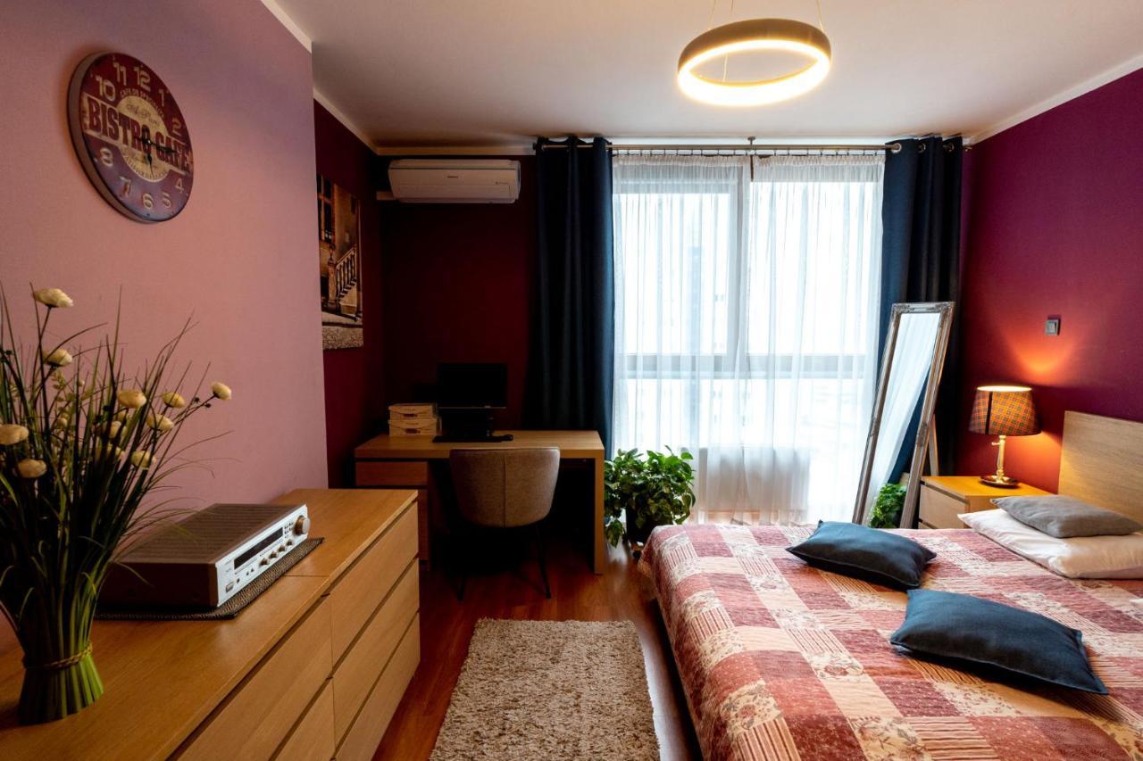 Torre Verona Apartment - 70M2, Terrace, Garage คราคูฟ ภายนอก รูปภาพ