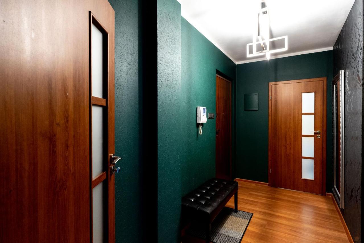 Torre Verona Apartment - 70M2, Terrace, Garage คราคูฟ ภายนอก รูปภาพ