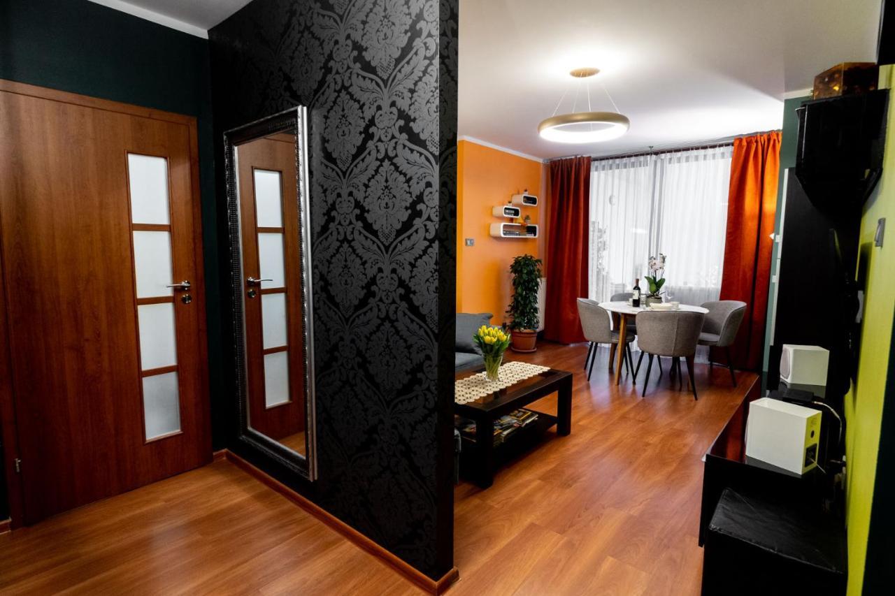 Torre Verona Apartment - 70M2, Terrace, Garage คราคูฟ ภายนอก รูปภาพ