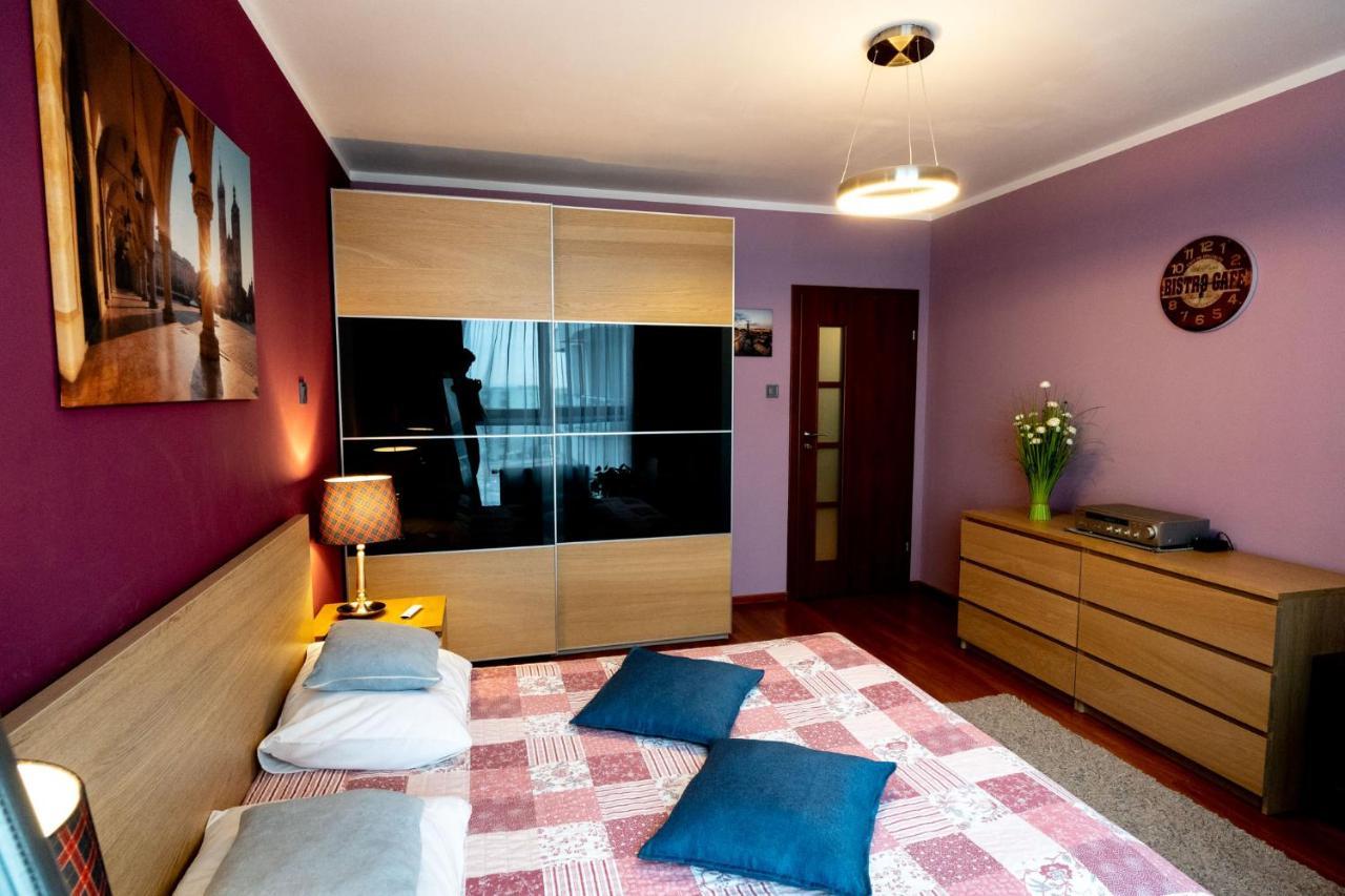 Torre Verona Apartment - 70M2, Terrace, Garage คราคูฟ ภายนอก รูปภาพ