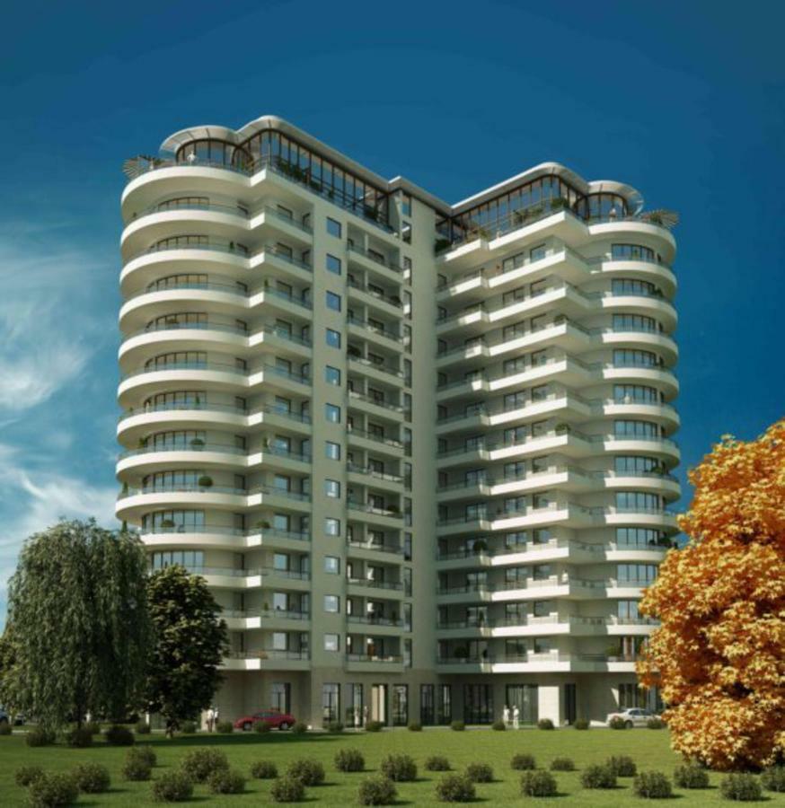 Torre Verona Apartment - 70M2, Terrace, Garage คราคูฟ ภายนอก รูปภาพ